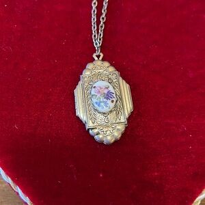 Vintage Locket  Floral Pendant Necklace